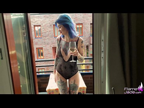 ❤️ Sjajna djevojka siše s gutljajem i strastveno jebe pod otvorenim nebom ️❌ Domaći porno na hr.sexvideogif.ru ❤